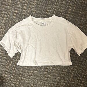 3 FOR $25🤍 aritzia tna cropped boxy tee